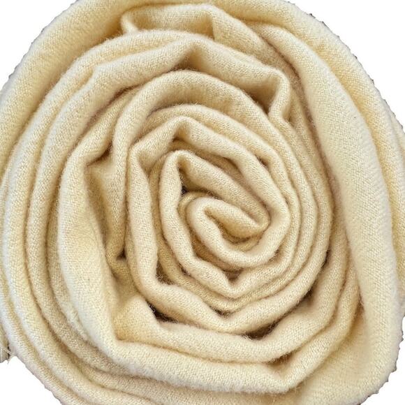 Reine Schurwolle Yellow Wool Scarf Length 62" Width 11.5" Fringe 2" - Picture 1 of 11